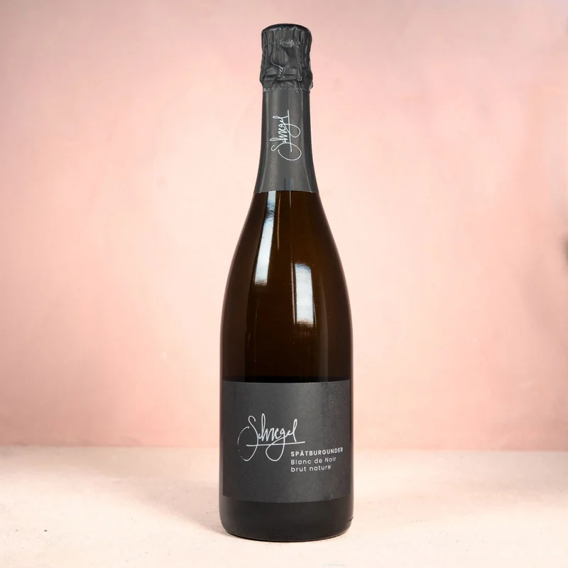 bottle-hero518593